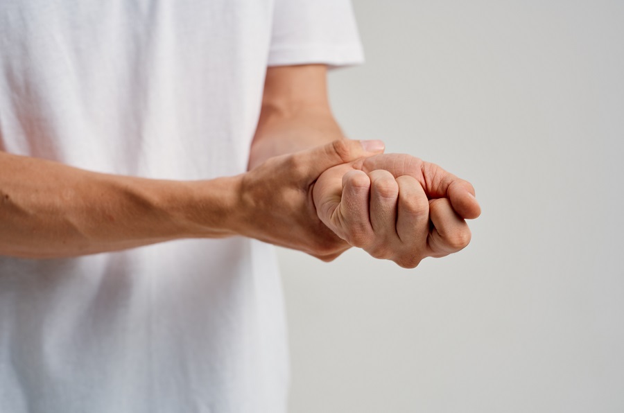 Dolore al polso Avezzano? Vieni nel nostro centro di Osteopatia ad Avezzano | Tunnel Carpale Avezzano